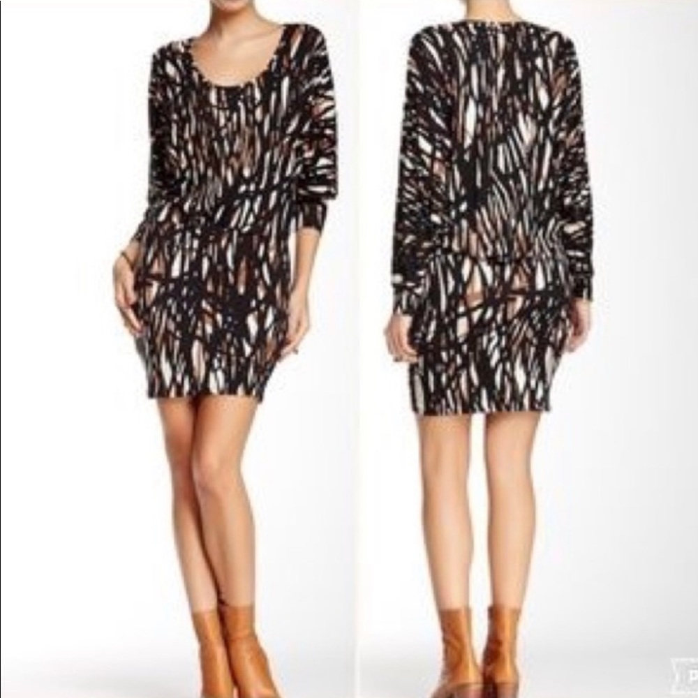 Rachel Pally Black and Cream Abstract Print Long Sleeve Dress